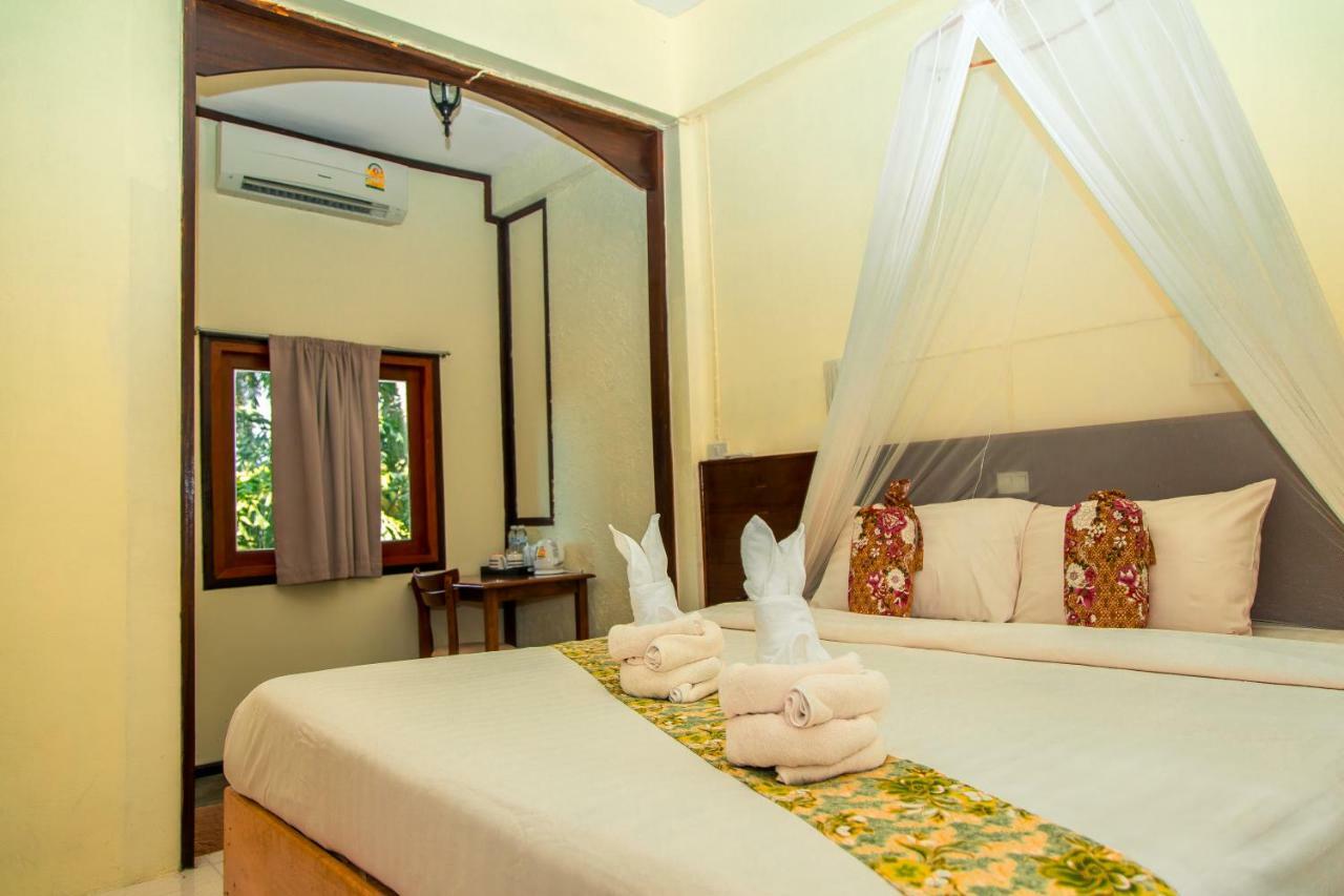 Loyfa-Holina Natural Resort Phangang-sziget Kültér fotó