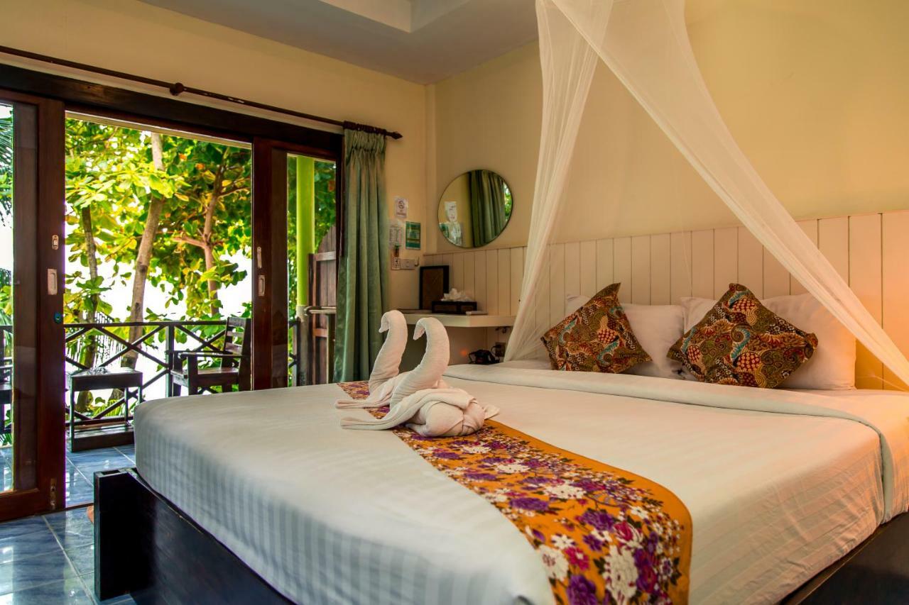 Loyfa-Holina Natural Resort Phangang-sziget Kültér fotó