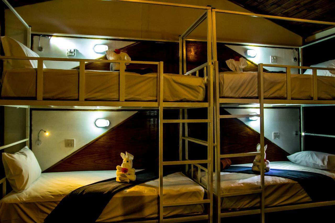 Loyfa-Holina Natural Resort Phangang-sziget Kültér fotó